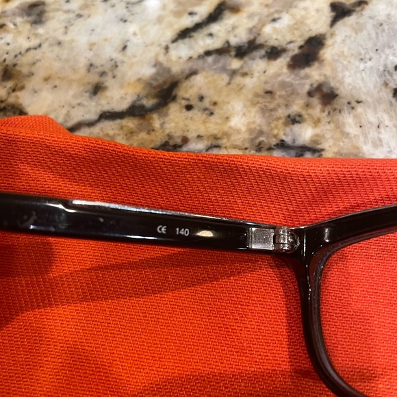 Micheal Kors rx prescription glasses with case. - Picture 4 of 8